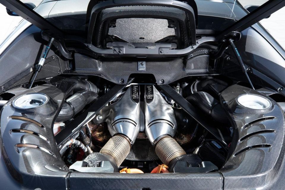 296 GTB pictured