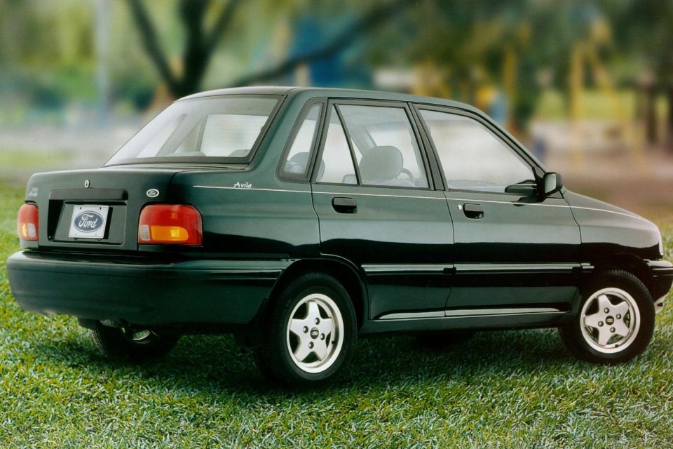 1998 Ford Festiva Avila (Venezuela)