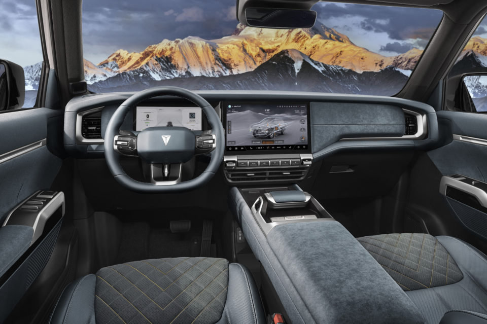 Deepal G318