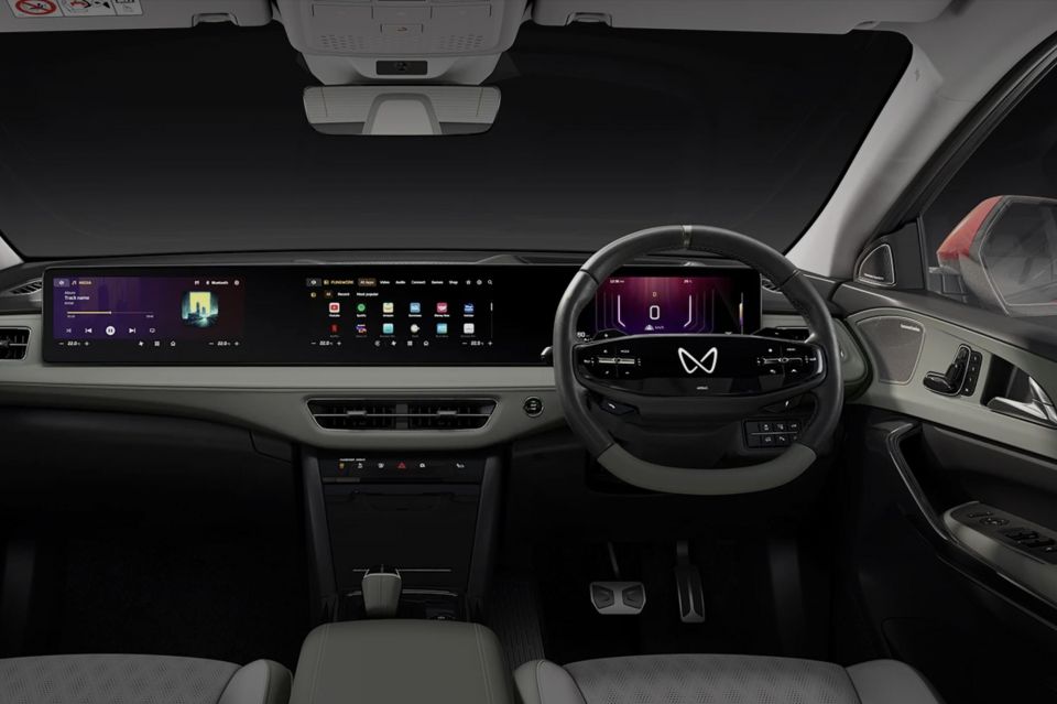 XEV 9e interior