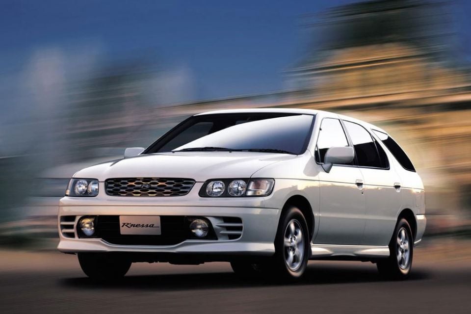 Nissan R’nessa