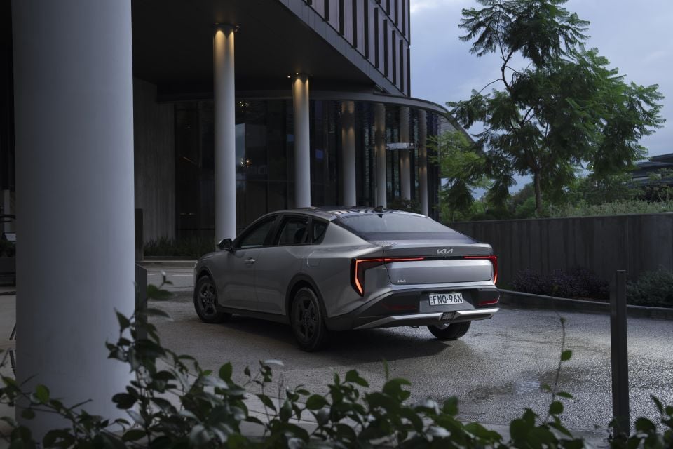 Kia K4 S with Safety Pack
