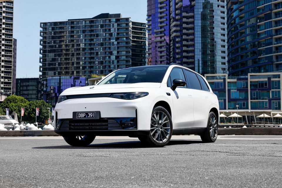 Leapmotor C10