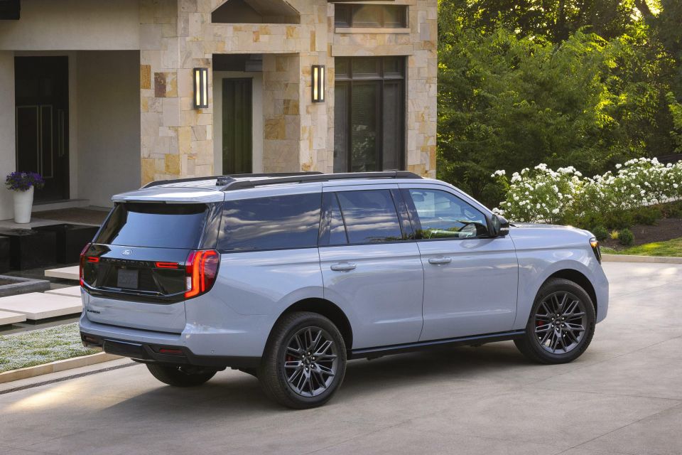 Expedition Stealth Performance