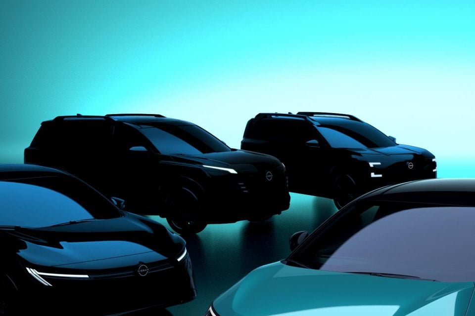 (l-r) updated Pathfinder, unnamed EV
