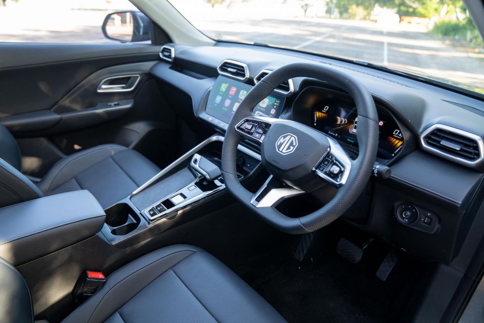 2025 MG ZS Essence Turbo