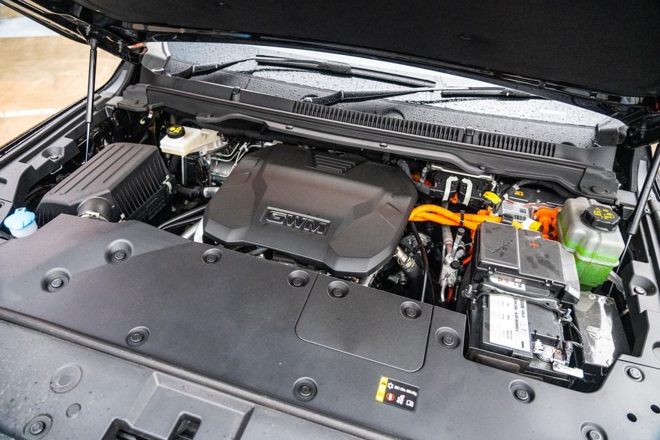 Cannon Alpha PHEV
