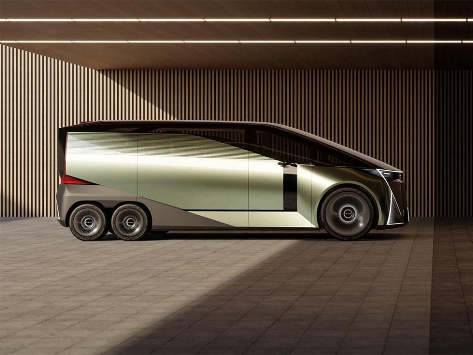 2025 Lexus LS six-wheel people mover concept