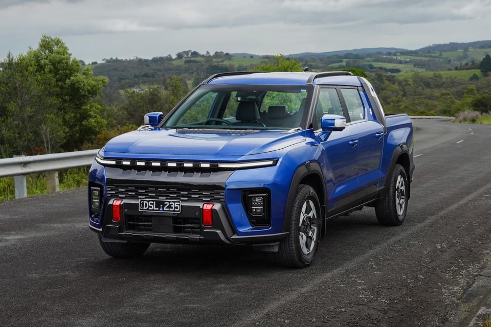 2026_KGM Musso EV Blue-6