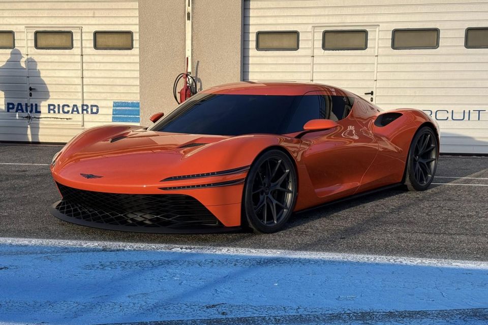 Genesis Magma GT concept
