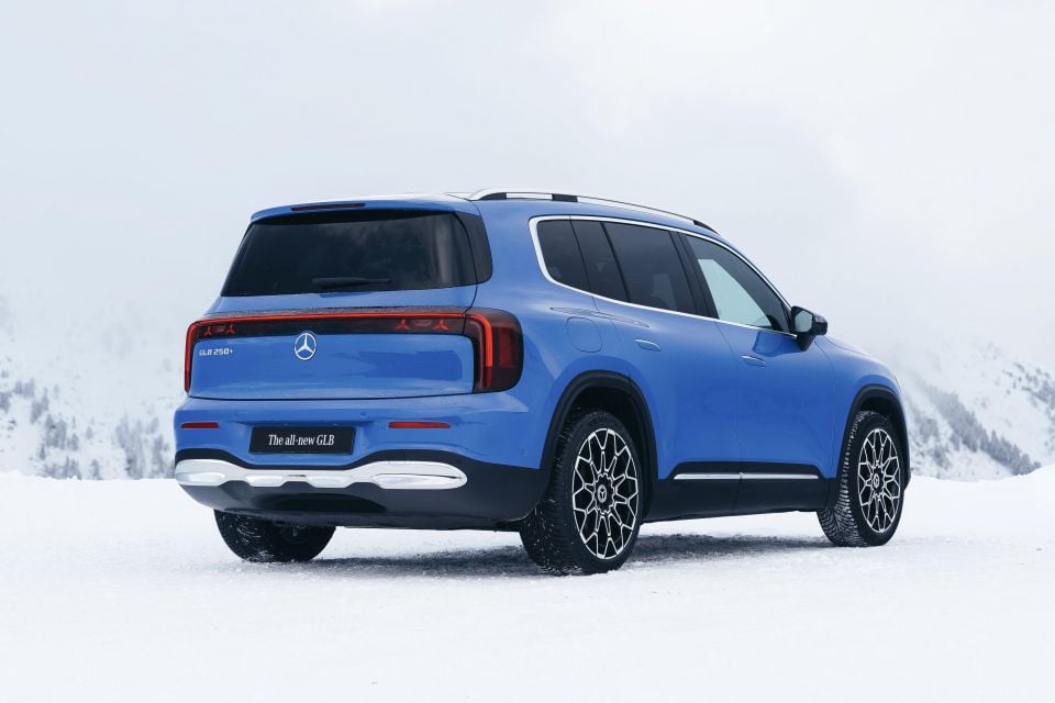 Mercedes-Benz-GLB com tecnologia EQ