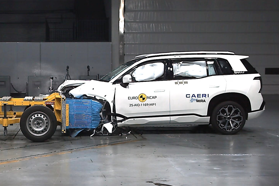 gac-aion-v-ancap-crash-test-safety-testing-1