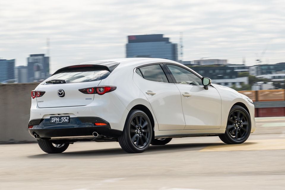 2026 Mazda 3 G25 Astina Hatch Stills-22