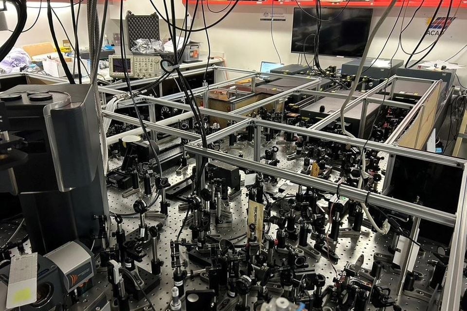 Ultrafast Laser Laboratory in the School of Chemistry, University of Melbourne. Image credit: Prof Trevor Smith