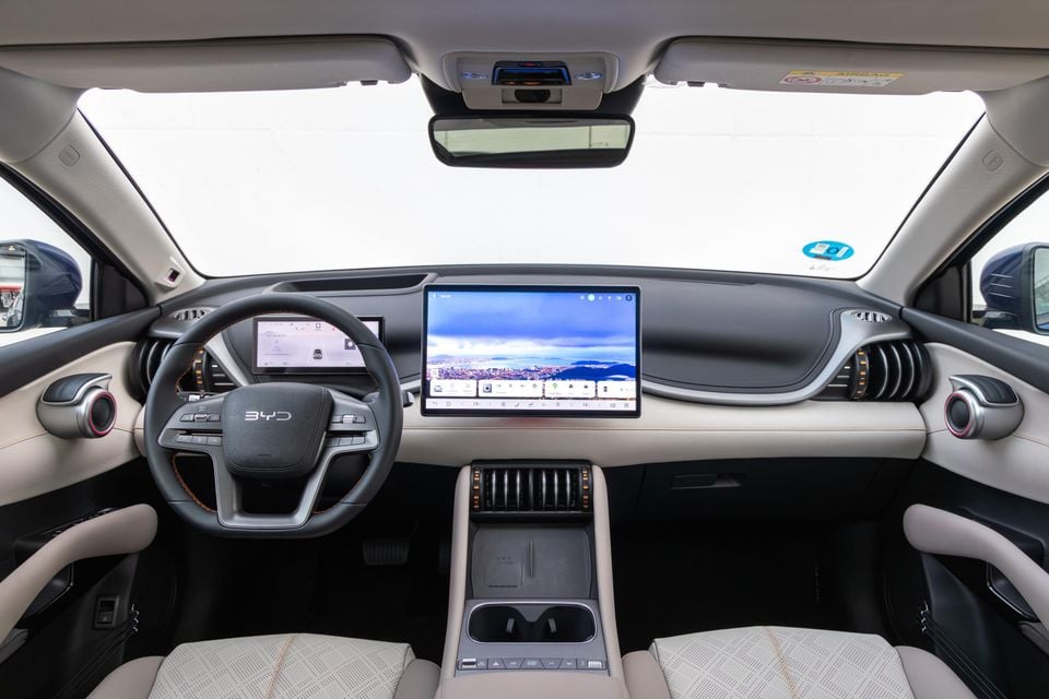 BYD-Atto-3-Evo-2026-blue-064