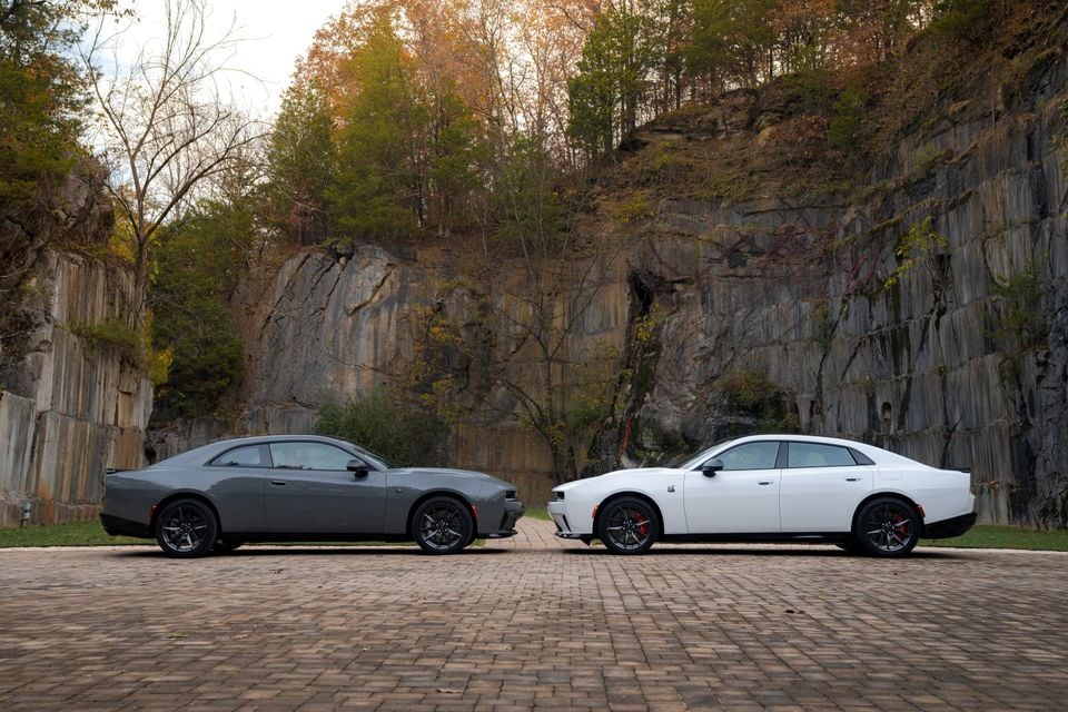 Dodge Charger Sixpack and Charger Daytona