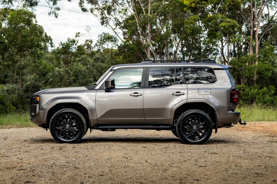 2026-Toyota-Prado-Kakadu-14