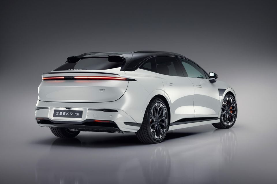 2026_Zeekr_7GT_rear