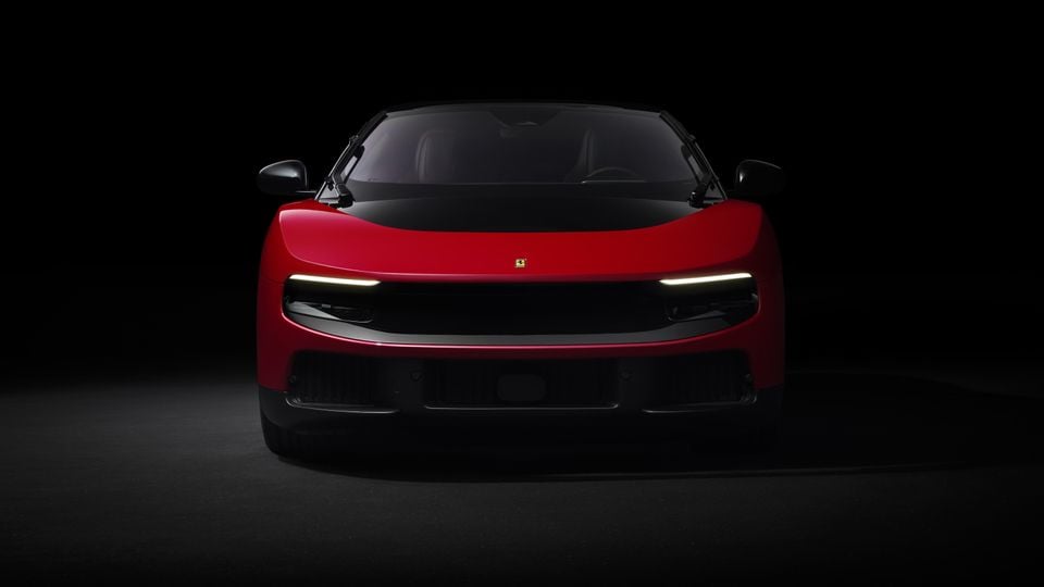 2026-Ferrari-Luce-23