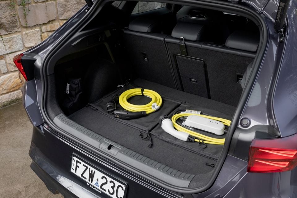 2026 Cupra Formentor VZe PHEV (boot with charging cables)