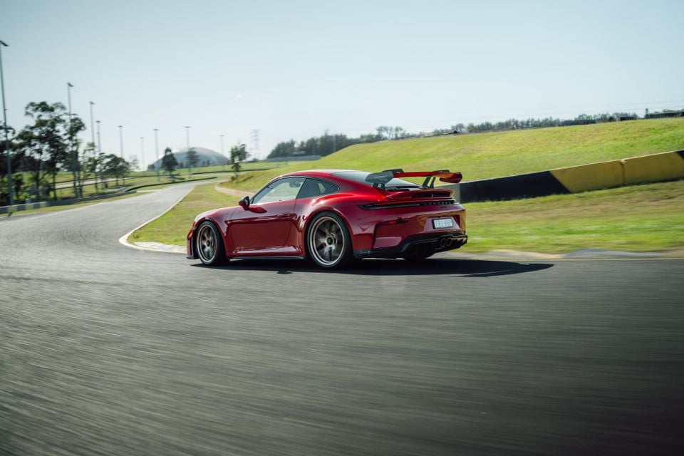 911 GT3 with Weissach Package