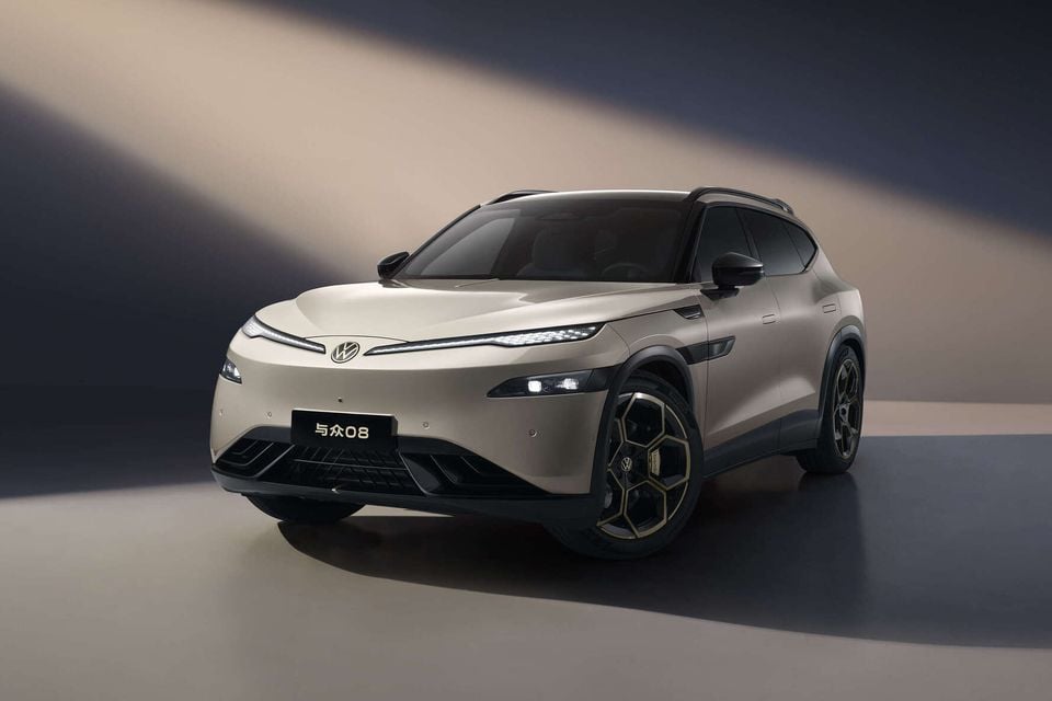 Volkswagen ID. Unyx 08