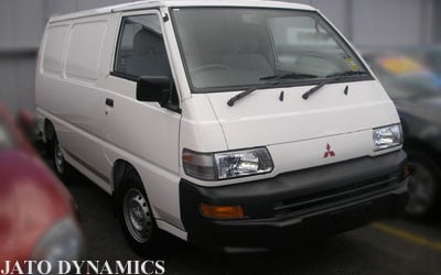 Mitsubishi Mitsubishi Express