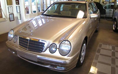Mercedes-Benz Mercedes-Benz E-Class